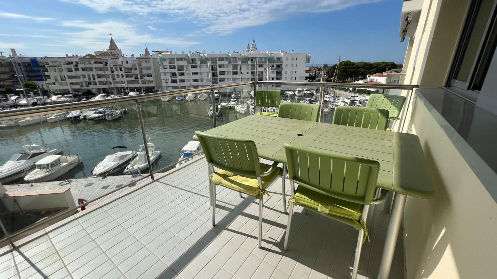 Precioso Piso Con Vista Al Canal Y Piscina En Roses Av-69 Exteriör bild